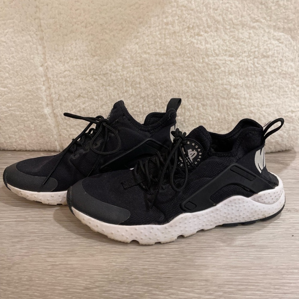 Nike Huarache Shoes